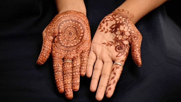 মেহেদির রং ওঠানোর ঘরোয়া ৩ উপায়