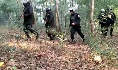 কক্সবাজারে দুর্গম পাহাড়ে র‌্যাবের সঙ্গে সন্ত্রাসীদের গোলাগুলি