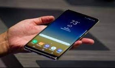 মোবাইল ফোন চালাতে বাধা দেওয়ায় গলায় ফাঁস নিলেন এসএসসি পরীক্ষার্থী