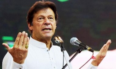 ইমরান খানের জামিনের মেয়াদ আরও বাড়ল