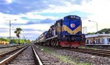 বনানীতে ট্রেনে কাটা পড়ে অজ্ঞাত যুবক নিহত