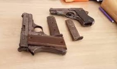 যাত্রাবাড়ীতে বিদেশি পিস্তল ও ইয়াবাসহ গ্রেপ্তার ৪