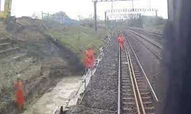 কুড়িলে রেললাইনে হাঁটার সময় প্রাণ গেল বৃদ্ধের