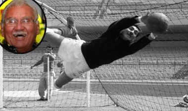 ৫ বিশ্বকাপে খেলা প্রথম ফুটবলার আর নেই