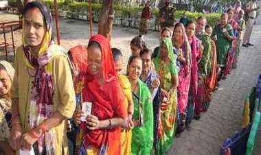 কর্ণাটকে ভোট চলছে, নজর আজ সন্ধ্যার এক্সিট পোলের দিকে