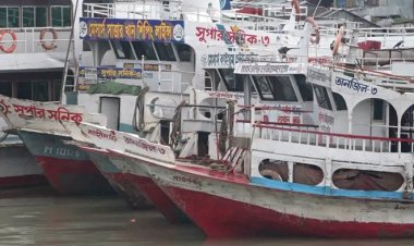 ঘূর্ণিঝড় মোখা বরিশালে সব ধরনের নৌযান চলাচল বন্ধ