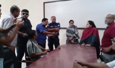 প্রেসক্লাবে সংবাদ সম্মেলন করতে এসে পুলিশের রোষানলে রুবেলের মেয়ে রাদিয়া