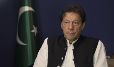 পাকিস্তানের গণতন্ত্র ‘সর্বকালের সর্বনিম্ন’ পর্যায়ে: ইমরান খান