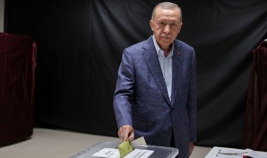 ভোট দিলেন এরদোয়ান 