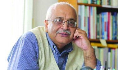 শুধু আইএমএফ'র শর্ত মেনে এগোলে বৈষম্য আরও বাড়বে: ড. দেবপ্রিয় ভট্টাচার্য