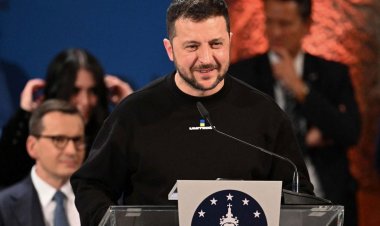 জার্মানি-ফ্রান্স সফরে জেলেনস্কিকে আরও সহায়তার আশ্বাস