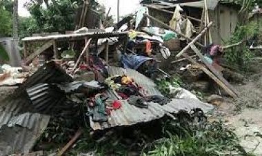 রংপুরে হঠাৎ কালবৈশাখী ঝড়, লন্ডভন্ড অর্ধশতাধিক ঘরবাড়ি