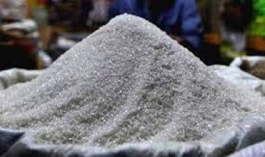 ৬৬ কোটি টাকায় সাড়ে ১২ হাজার টন চিনি কিনবে সরকার