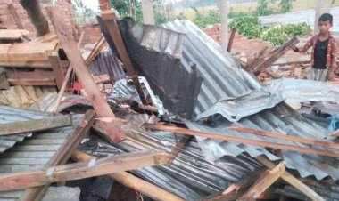 রংপুরে কালবৈশাখীর তাণ্ডব, শত শত বাড়িঘর লন্ডভন্ড