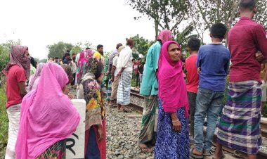 ট্রেনের নিচে ঝাঁপ দিয়ে প্রেমিক-প্রেমিকার আত্মহত্যা