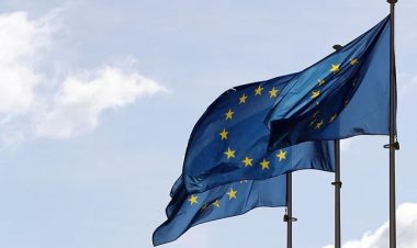 রাশিয়ার নিষিদ্ধ তেল ইউরোপে রপ্তানি, ভারতের বিরুদ্ধে ব্যবস্থা চায় ইইউ