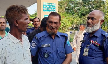 আদালতে ভুয়া সাক্ষ্য দিতে এসে গ্রেপ্তার ২