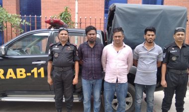 নারায়ণগঞ্জে অস্ত্রসহ গ্রেপ্তার ৩