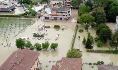 ইতালিতে ভয়াবহ বন্যা, মাঝপথে দেশে ফিরে গেলেন প্রধানমন্ত্রী