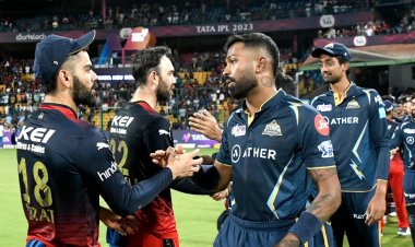 কোহলিদের বিদায় করে মুম্বাইকে প্লে-অফে তুলে দিল গুজরাট