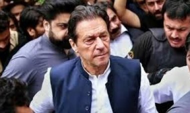 মঙ্গলবার আমার গ্রেফতারের সম্ভাবনা প্রবল: ইমরান খান