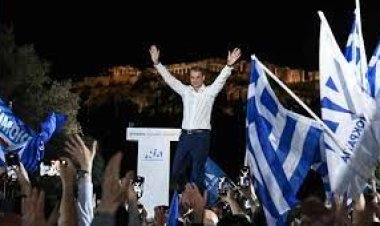 গ্রিসের নির্বাচনে বড় জয় পেয়েছে ক্ষমতাসীনরা