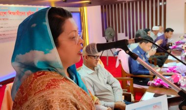 ২ কোটি টাকা আত্মসাতে অভিযুক্ত সেই শিক্ষক জেলায় শ্রেষ্ঠ!