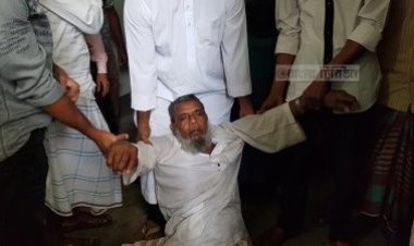 ছেলের গায়ে কয়েদির পোশাক দেখে লাশ হয়ে ফিরলেন বাবা!