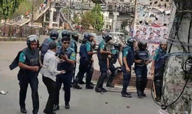 পুলিশের ওপর হামলা : বিএনপির ৫২ নেতা-কর্মীর বিরুদ্ধে ২ মামলা