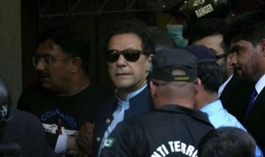 নিষিদ্ধ হতে পারে ইমরান খানের দল পিটিআই