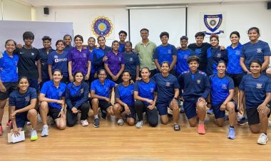 বাংলাদেশ সফরের আগে দ্রাবিড়ের শরণাপন্ন ভারত নারী দল