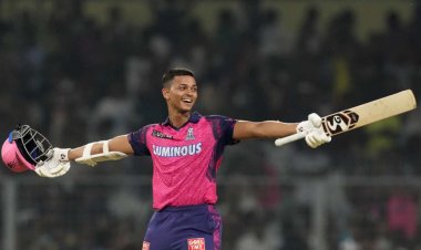 আইপিএল মাতিয়ে ভারতীয় দলে জয়সওয়াল