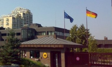 রাশিয়া ছাড়তে চলেছেন বহিষ্কৃত শত শত জার্মান নাগরিক