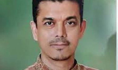 খুলনায় গ্রেফতারকৃত নেতাদের বাড়িতে  বিএনপি নেতা বকুলের সহায়তা প্রদান