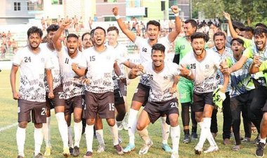 চিরপ্রতিদ্বন্দ্বী আবাহনীকে হারিয়ে ১৪ বছর পর চ্যাম্পিয়ন মোহামেডান