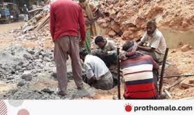 ফরিদপুরে মাটি ধসে তিন শ্রমিকের মৃত্যু, আহত ৪