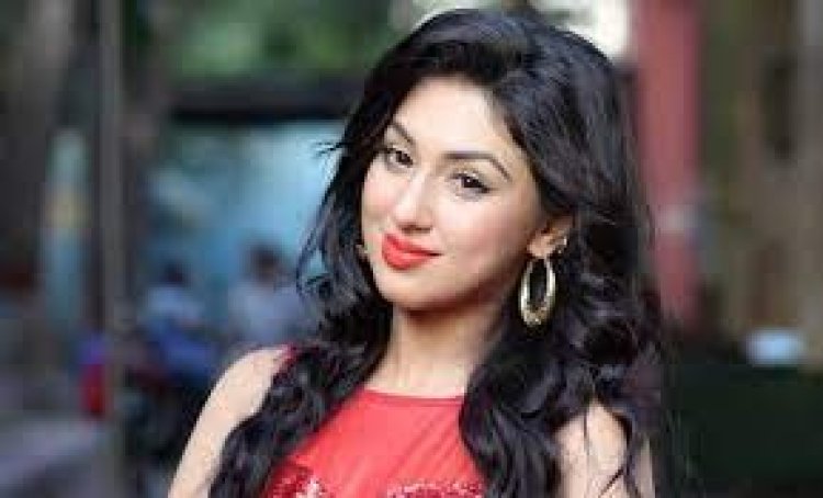 হঠাৎ কেন আমেরিকায় অপু বিশ্বাস?