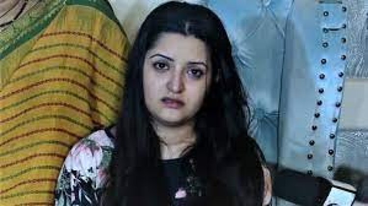 মাদক মামলা স্থগিত চেয়ে পরীমনির আবেদন