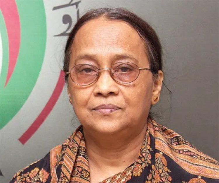 রাষ্ট্রীয় পদক, জাতীয় পুরস্কার প্রদানে রাজনৈতিক পরিচয় দেখা উচিত নয়: সেলিনা হোসেন