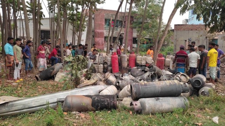 অবৈধ সিলিন্ডার রিফিল কারখানায় বিস্ফোরণ: দগ্ধ এক যুবকের মৃত্যু