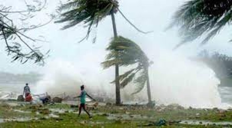 ১১ অঞ্চলে মধ্যরাত পর্যন্ত ৮০ কিমি বেগে ঝড়ের আভাস