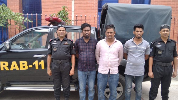 নারায়ণগঞ্জে অস্ত্রসহ গ্রেপ্তার ৩