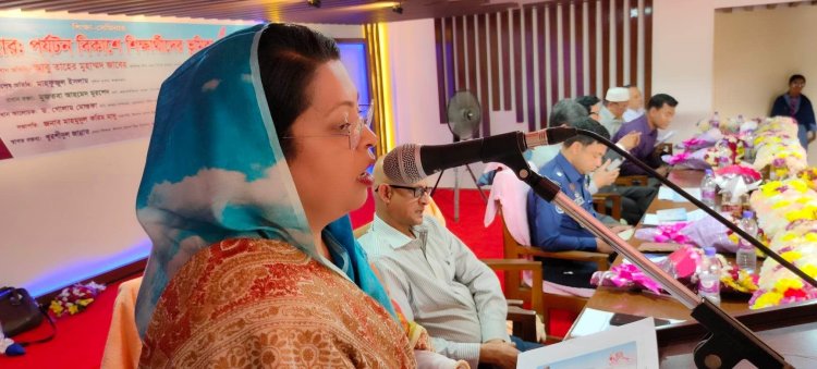 ২ কোটি টাকা আত্মসাতে অভিযুক্ত সেই শিক্ষক জেলায় শ্রেষ্ঠ!