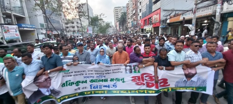 পতনের দুশ্চিন্তায় দিশেহারা হয়ে বিএনপি নেতাকর্মীদের ওপর জুলুম চালাচ্ছে সরকার : রিজভী