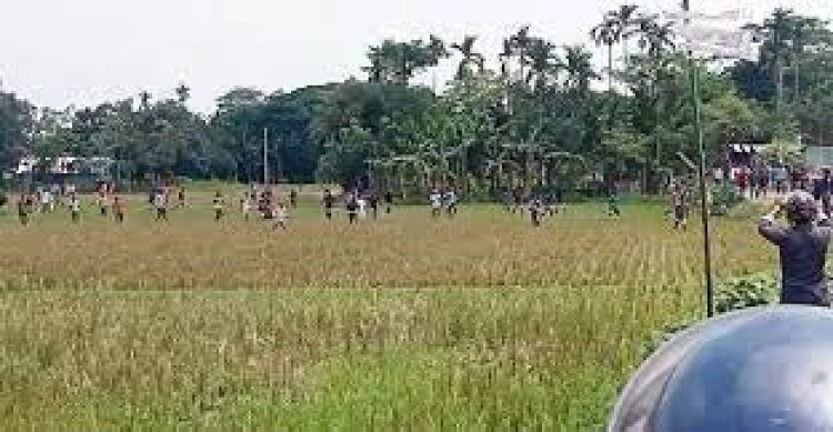 নেত্রকোনায় ভোটকেন্দ্রের বাইরে সংঘর্ষ, আহত ১০