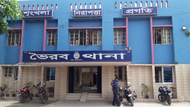 মসজিদ কমিটি ও ইমাম নিয়োগ নিয়ে সংঘর্ষ, আহত অর্ধশত