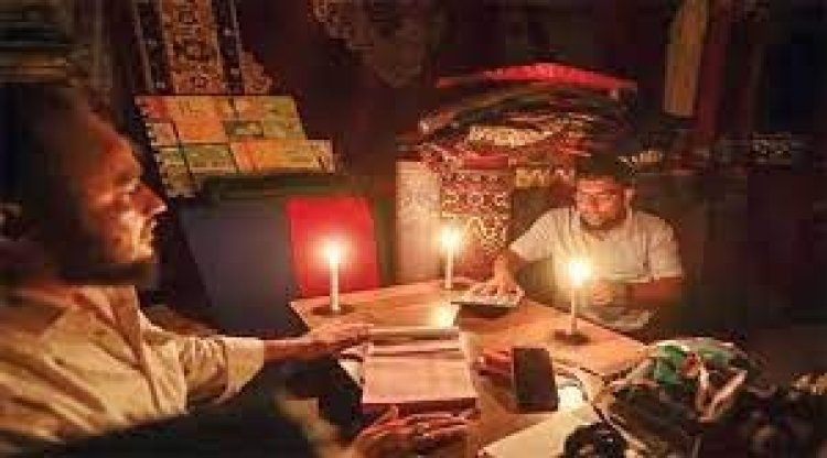 দেশব্যাপী ভয়াবহ লোডশেডিং, বিপর্যস্ত জনজীবন