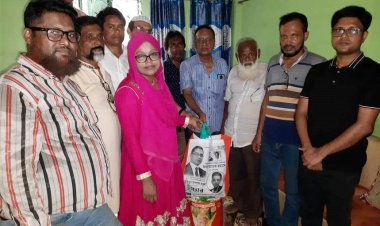  গ্রেফতারকৃত ও গুলিবিদ্ধ নেতাকর্মীদের  বাড়িতে বিএনপি নেতা বকুলের নিত্যপণ্য প্রেরণ