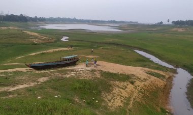 শুকিয়ে যাচ্ছে কাপ্তাই হ্রদ, বন্ধের পথে জলবিদ্যুৎ প্রকল্প