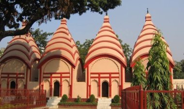 ঢাকেশ্বরী মন্দিরের সোনা চুরি : তিন আসামির ৮ বছরের কারাদণ্ড